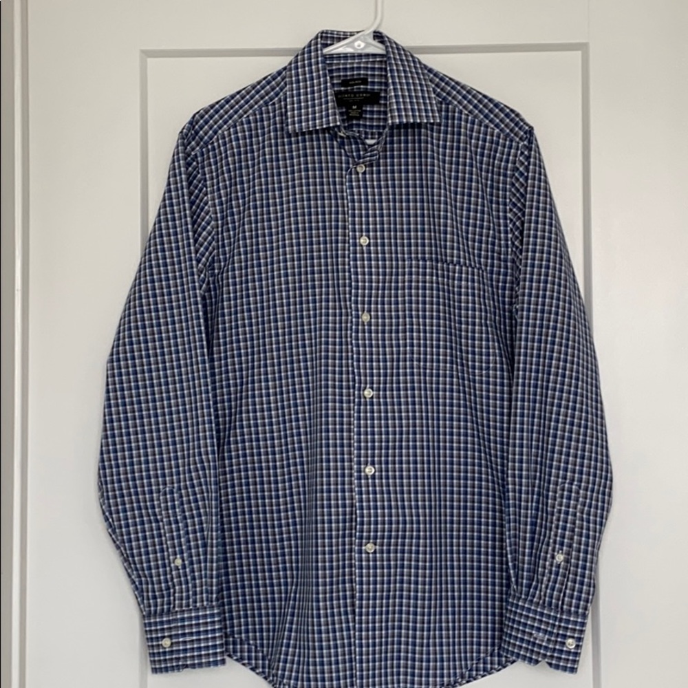$35 for 2 Men’s Non Iron Shirt M